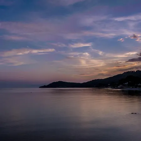 Sunset Shores *